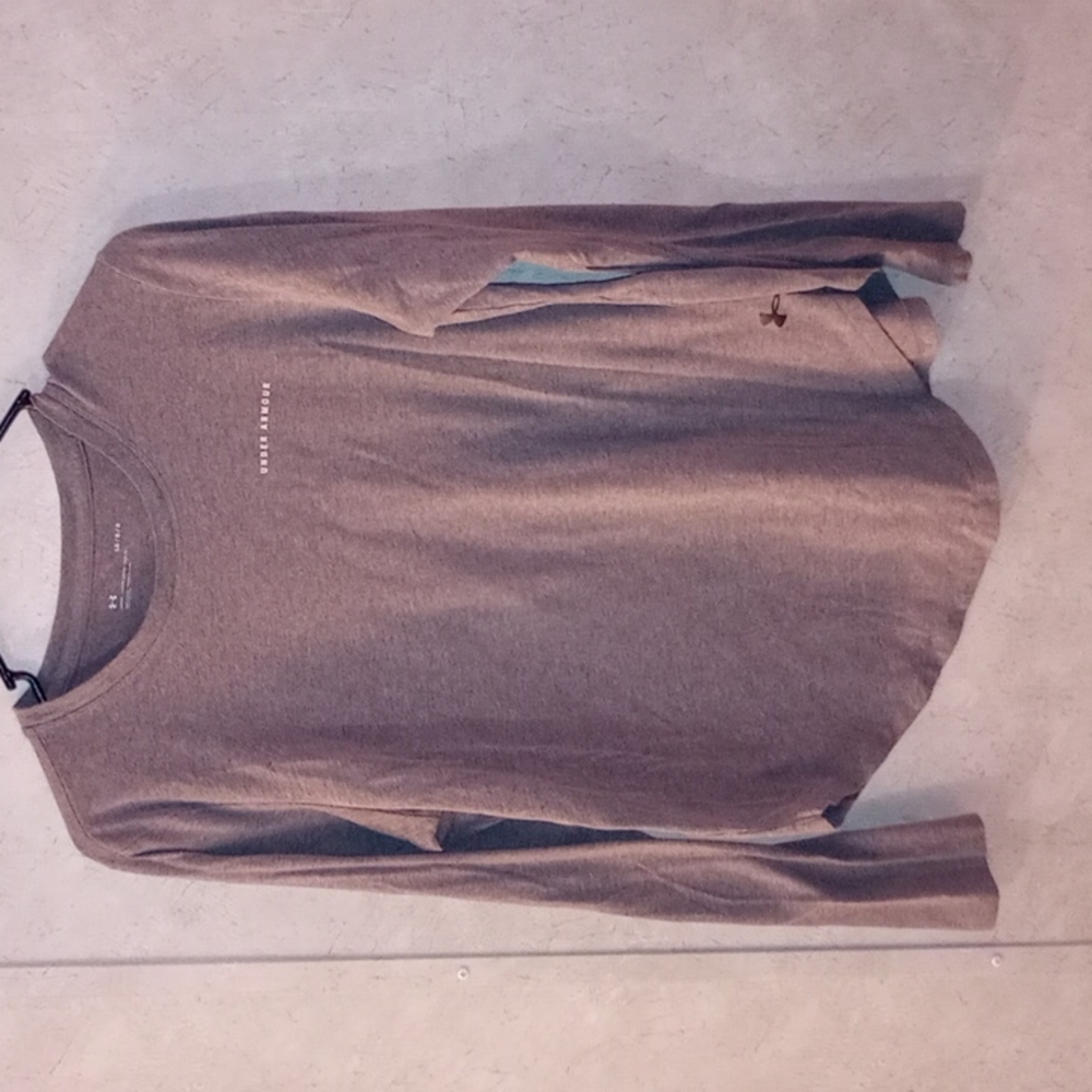 Womens large under armour long sleeve